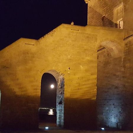 B&B Le Thuje Torre Lapillo Esterno foto